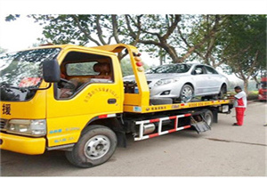 榆树附近24小时汽车拖车服务热线